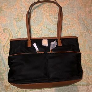 NWOT Michael Kors Purse!!
